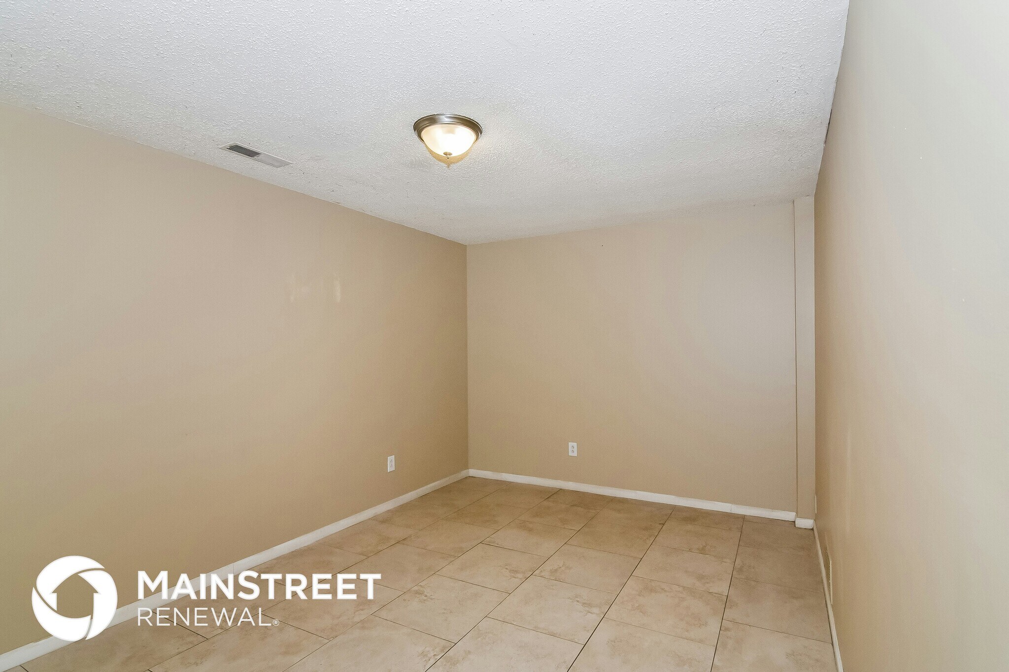 Building Photo - 208 W Calico Dr