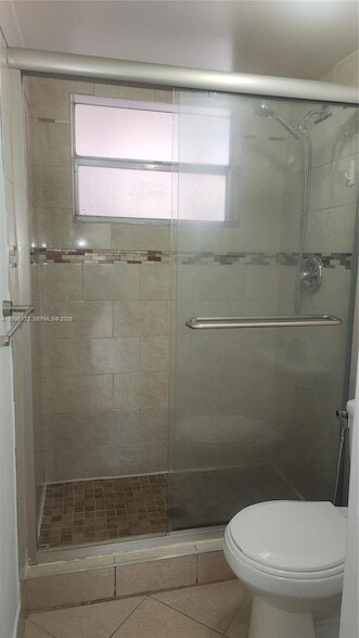 Building Photo - 13707 SW Kendale Lakes Cir