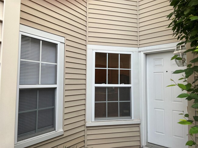 Building Photo - 85 Windwatch Dr