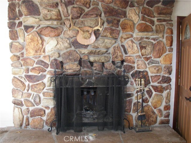 Building Photo - 21636 Sawpit Canyon Rd