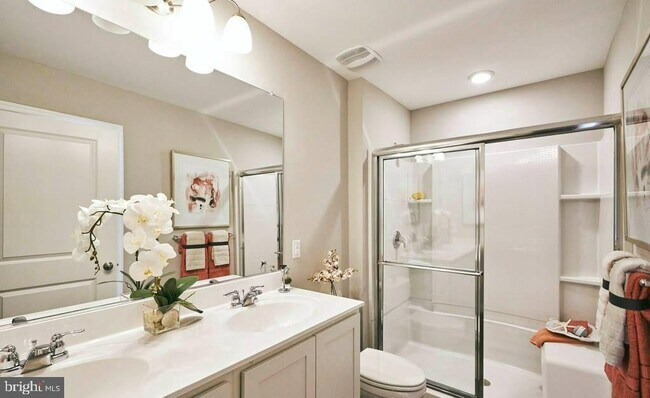 Building Photo - 511 Wood Duck Dr