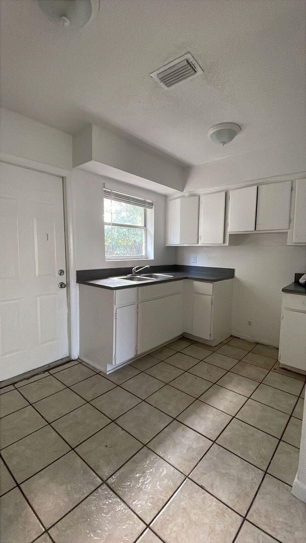 Building Photo - 140 NW 40th St