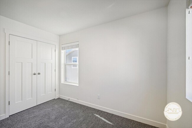 Building Photo - Dublin Farms Townhomes