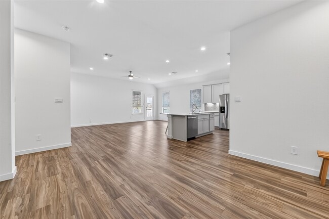 Building Photo - 13304 Big Sky Ct