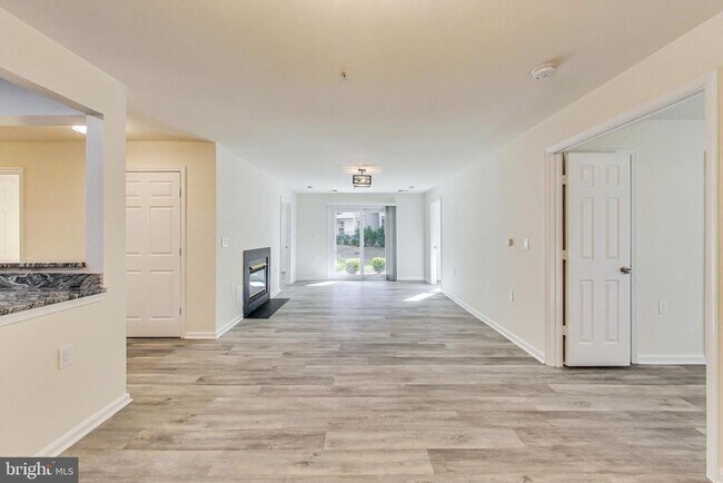 Building Photo - 15300 Diamond Cove Terrace