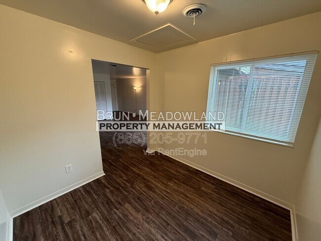 Building Photo - 2023 Belle Terra Rd