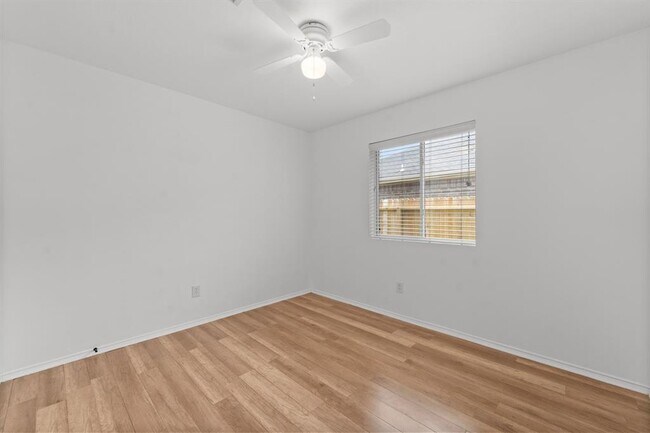 Building Photo - 4766 Wind Trace Dr