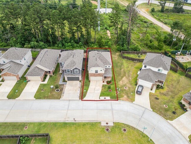 Building Photo - 208 Shelby Meadow Dr