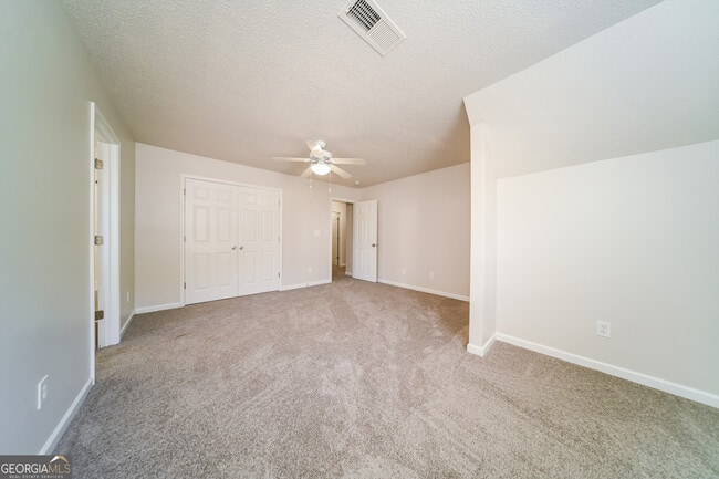 Building Photo - 6793 Merrywood Dr