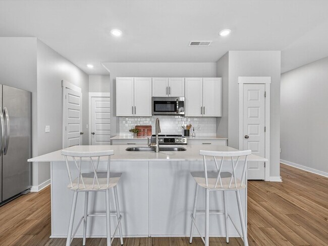 Building Photo - 2166 Nectar Ln