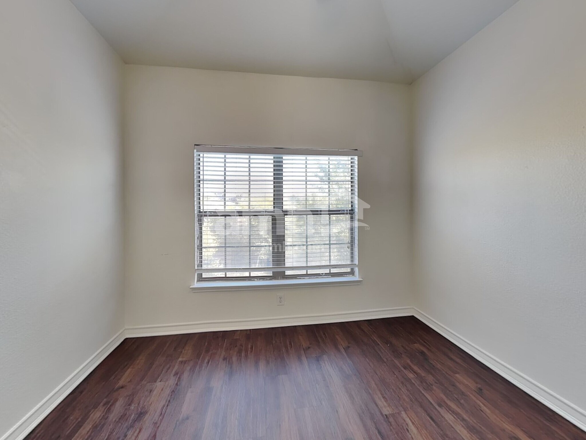 Building Photo - 1223 Cresswell Cove