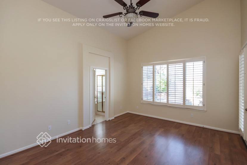 Building Photo - 28652 N 45th Way