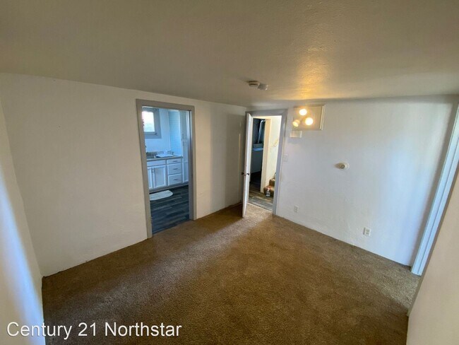 Building Photo - 1 br, 1 bath House - 719 S 10th Ave B