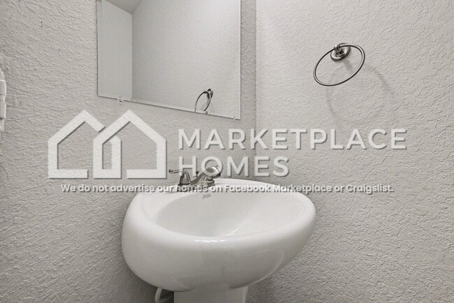 Building Photo - 16917 Dancing Ava