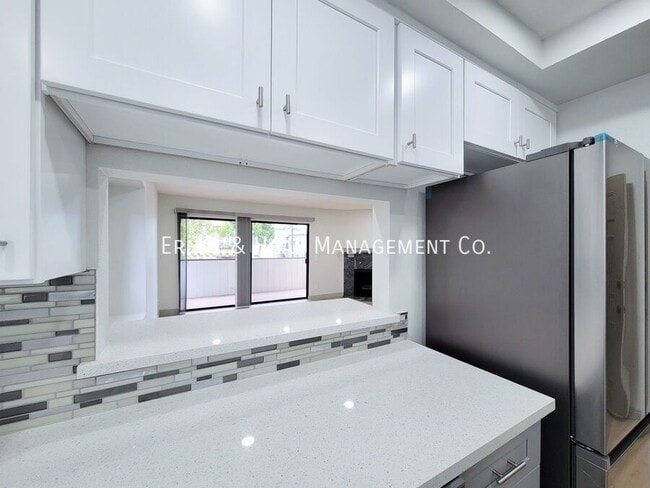 Building Photo - 1758 2nd St
