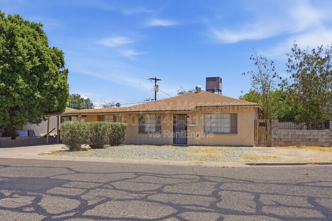 Building Photo - 6701 N 33rd Ave
