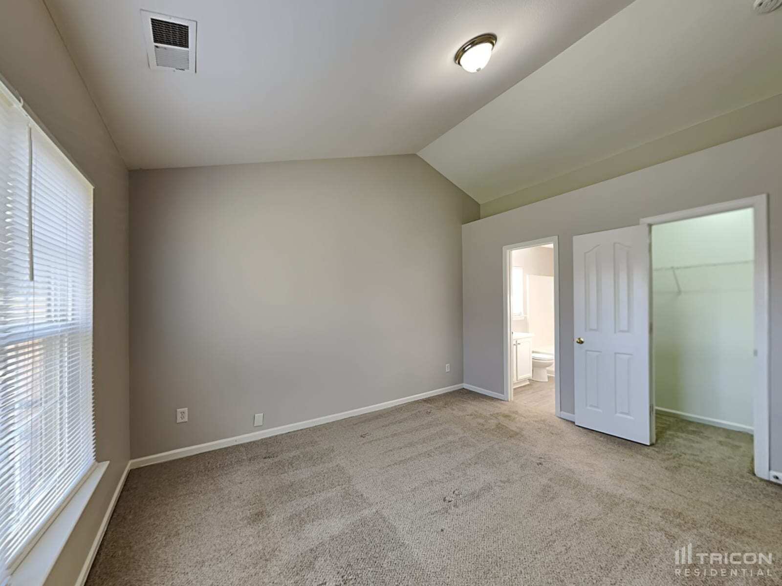 Building Photo - 1513 Tirano Ct