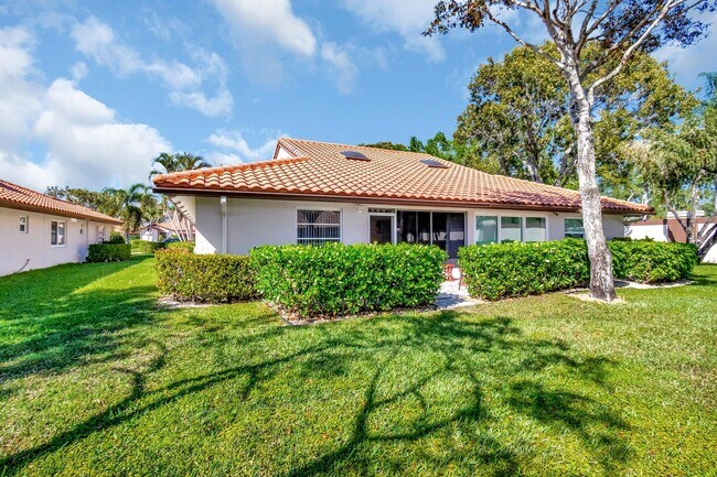 Building Photo - 6100 Waldwick Cir