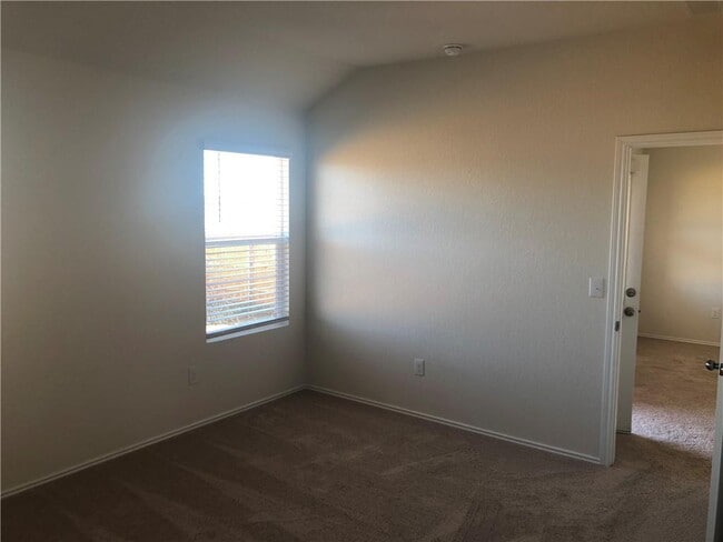 Building Photo - 11904 Pyrite Rd