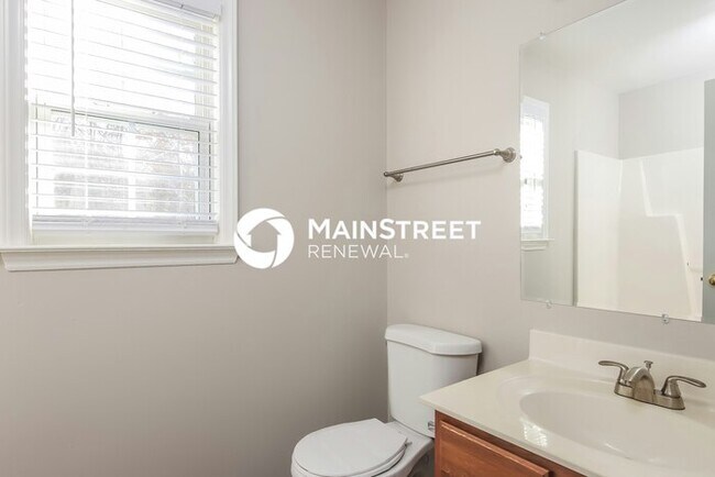Building Photo - 3 Bedroom Pet-Friendly Home in Garner, NC with Main Street Renewal