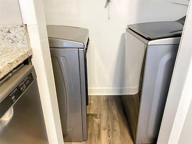 Building Photo - 5282 Maple Valley Rd SW