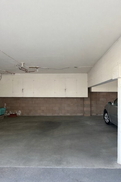 Building Photo - 1120 McClellan Ave