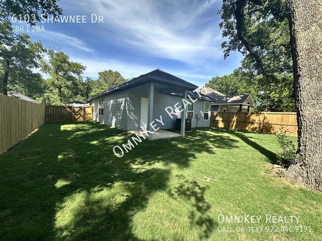 Building Photo - 6103 Shawnee Dr