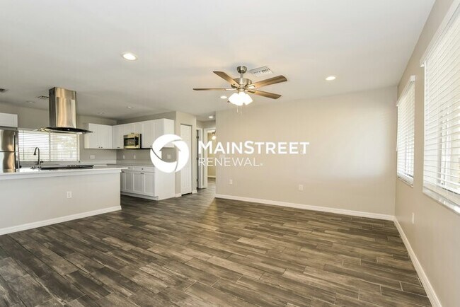 Building Photo - 3 Bedroom Pet-Friendly Home in Cape Coral,...