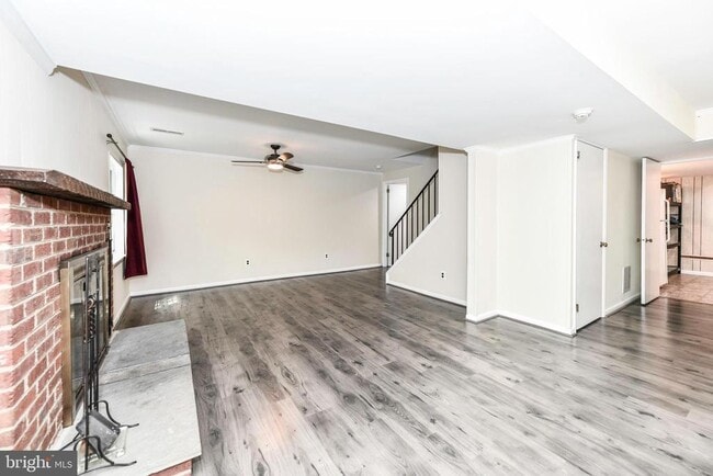 Building Photo - 8504 Shadeway Pl