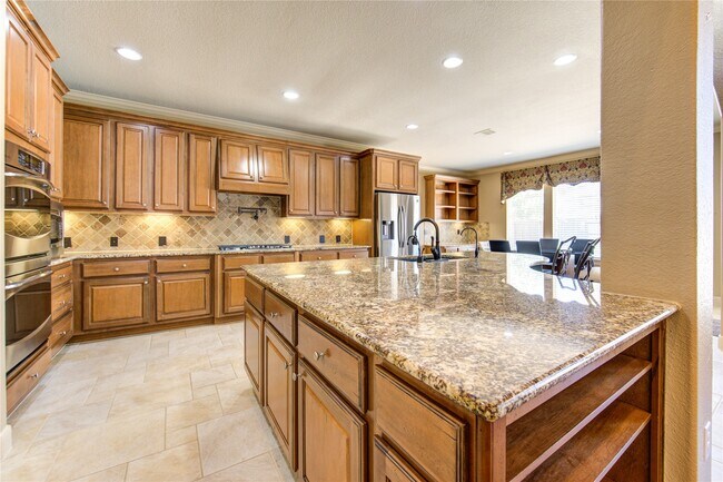 Building Photo - 28318 Wild Mustang Ln