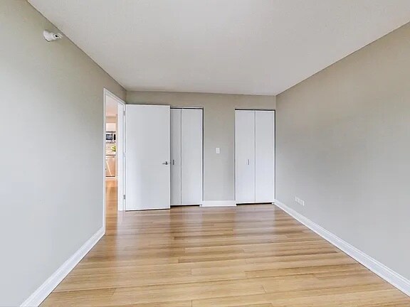 Building Photo - 2 E Erie St