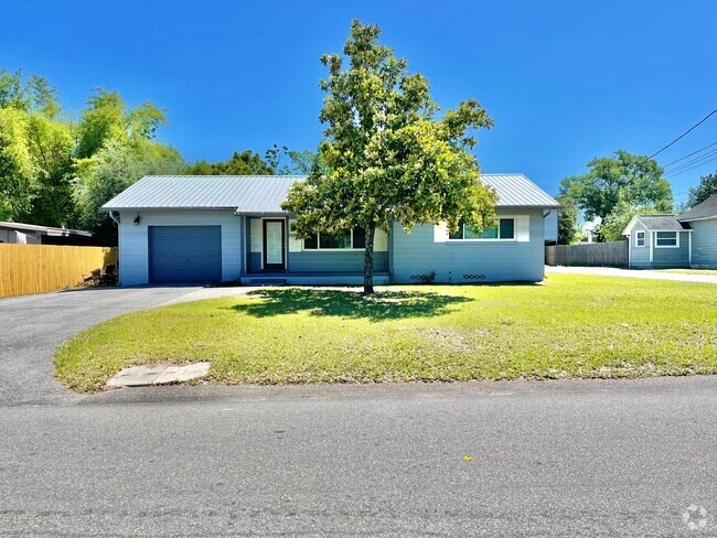Building Photo - 2601 Ives Ave