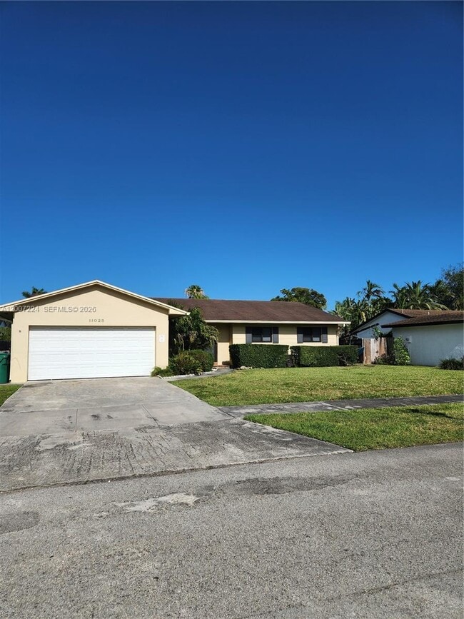 Building Photo - 11025 SW 138th Ct