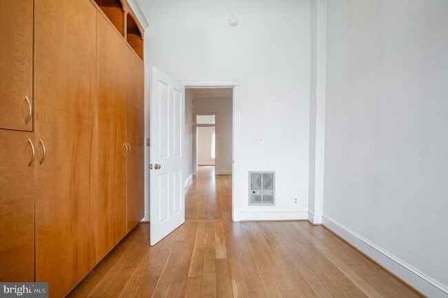 Building Photo - 310 Prince St