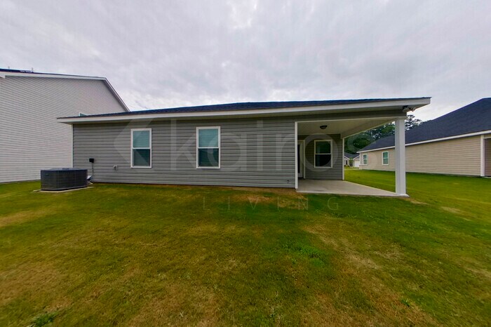 Building Photo - 137 Allentown Wy