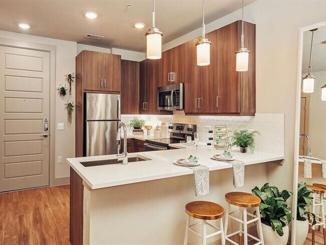 Building Photo - 6688 John Hickman Pkwy