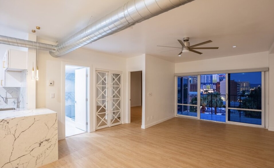 Primary Photo - 805 N 4th Ave