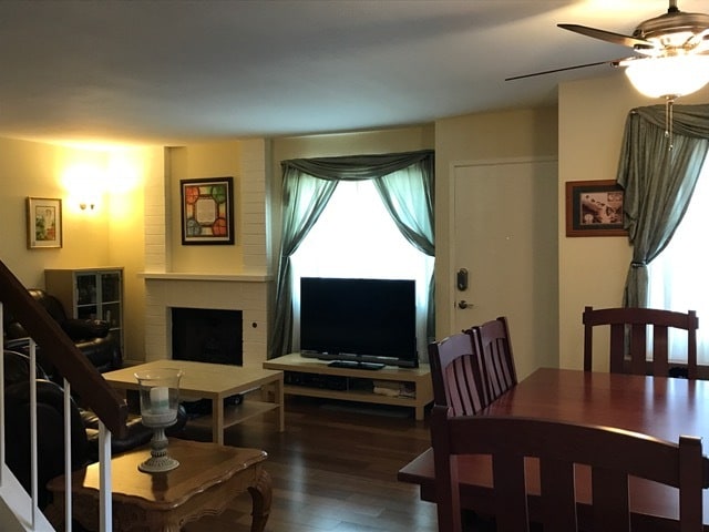 Living room/dining area - 13611 Sycamore Tree Lane