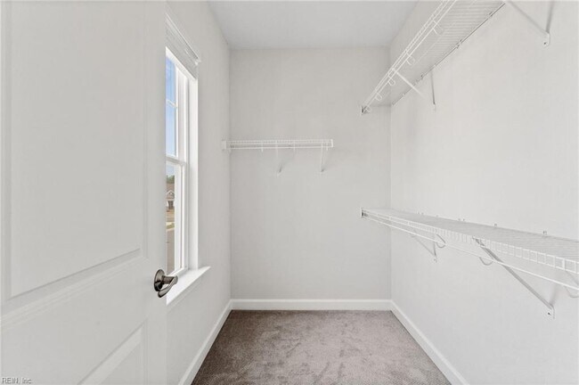 Building Photo - 2259 Sanibel Ln