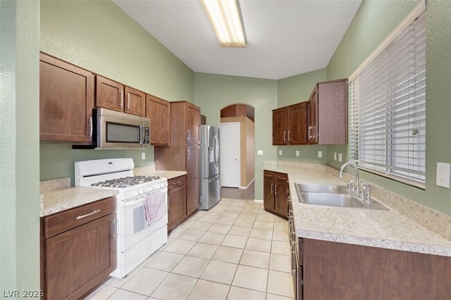 Building Photo - 8396 Drop Camp St