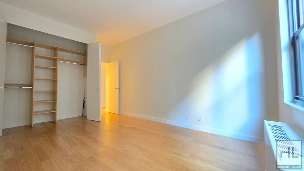 Building Photo - Midtown East 2-Bed, 2-Bath with Private Patio