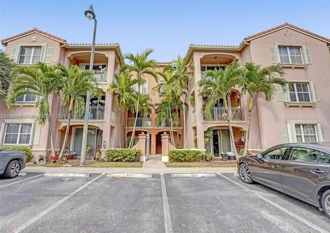 Primary Photo - 6630 NW 114th Ave