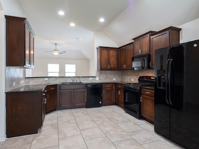 Building Photo - 238 Travertine Trail