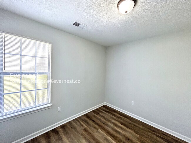 Building Photo - 2604 Bristol Cove