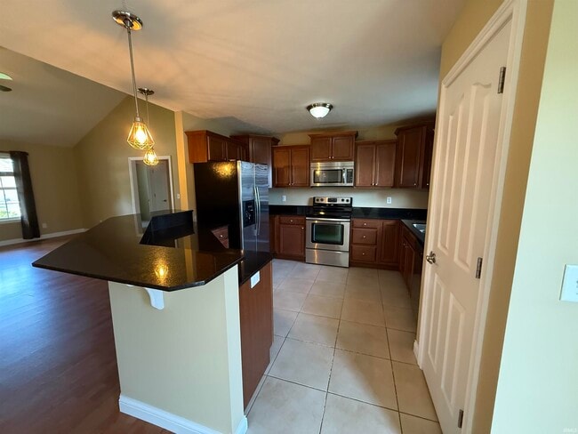 Building Photo - 10700 Tecumseh Dr