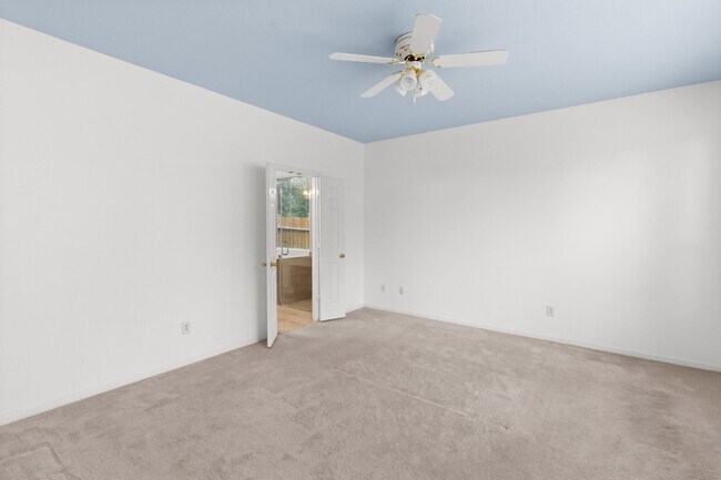 Building Photo - 4434 Casey Cir