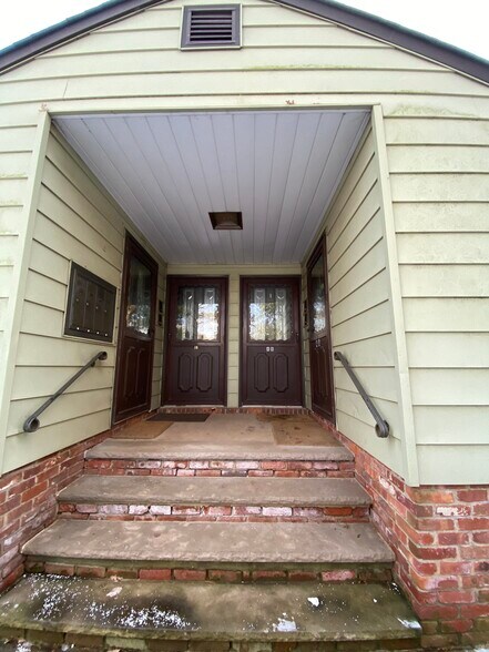 Building Photo - 57 Morgan Ln