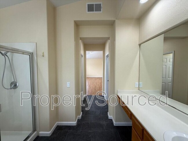 Building Photo - 1830 Persimmon Way