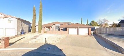 Building Photo - 6451 Loma de Cristo Dr