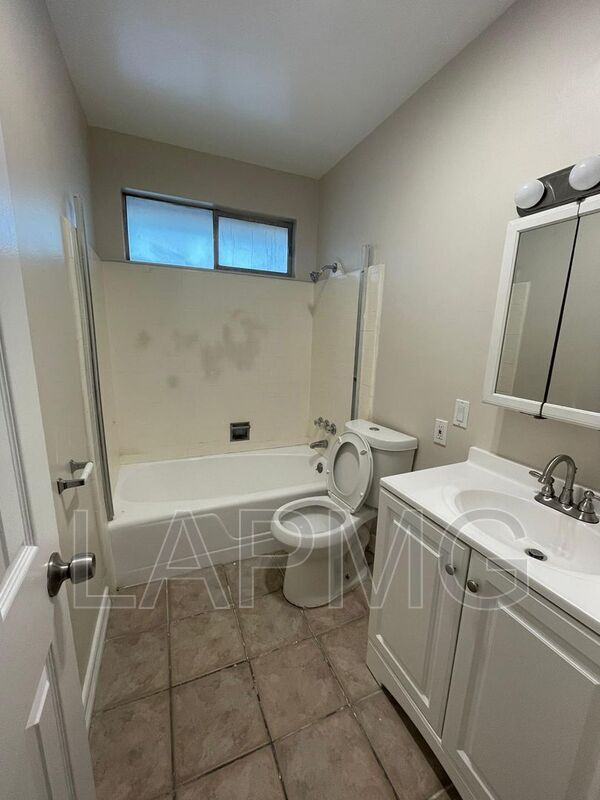 Building Photo - 11185 Carson Dr